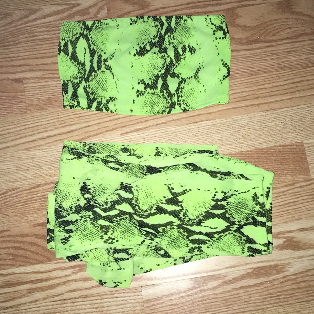 Fashion nova  tube top with pants set